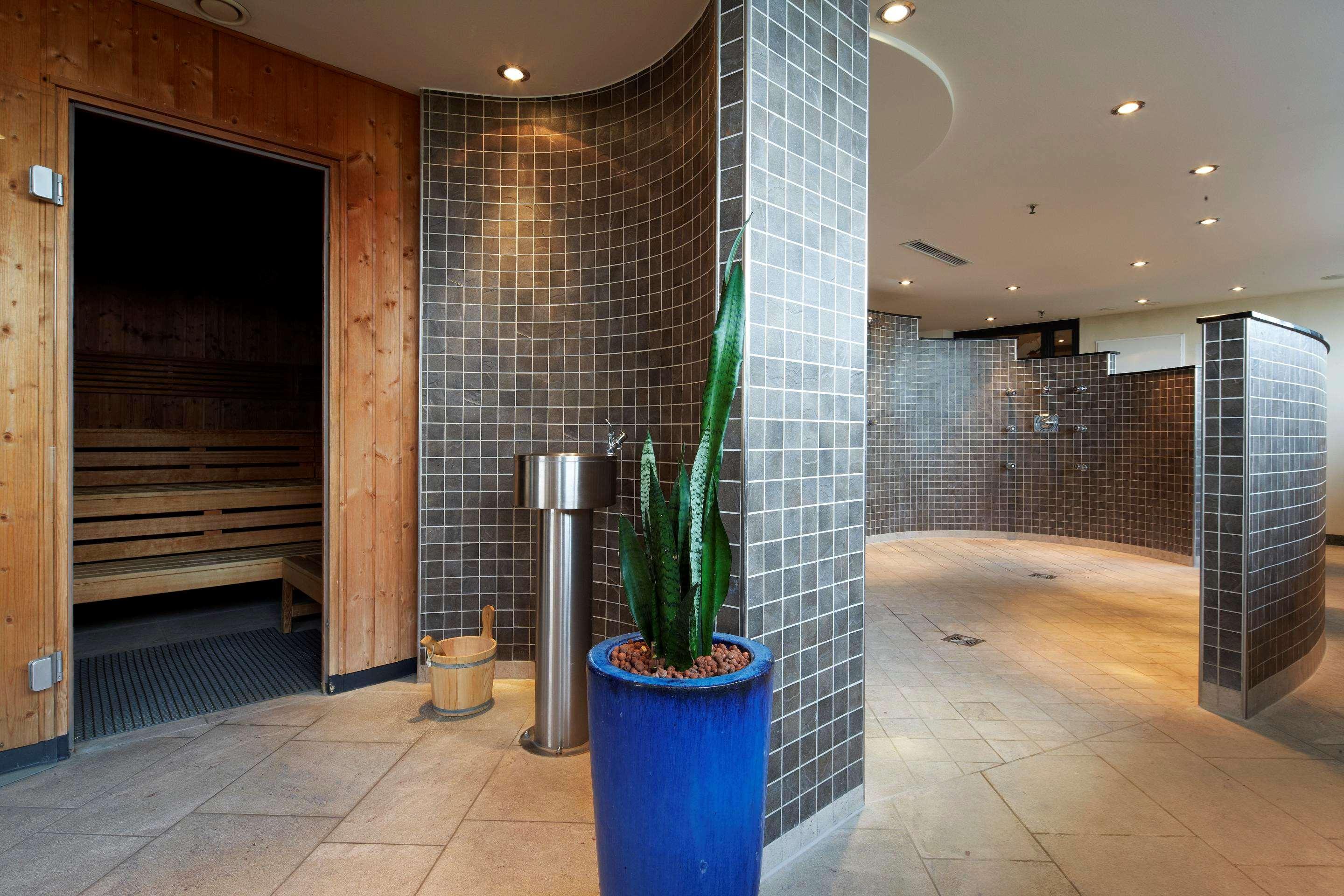ชไตเกนแบร์เกอร์ แอร์พอร์ต โฮเทล แฟรงค์เฟิร์ต Hotel Frankfurt am Main ภายนอก รูปภาพ