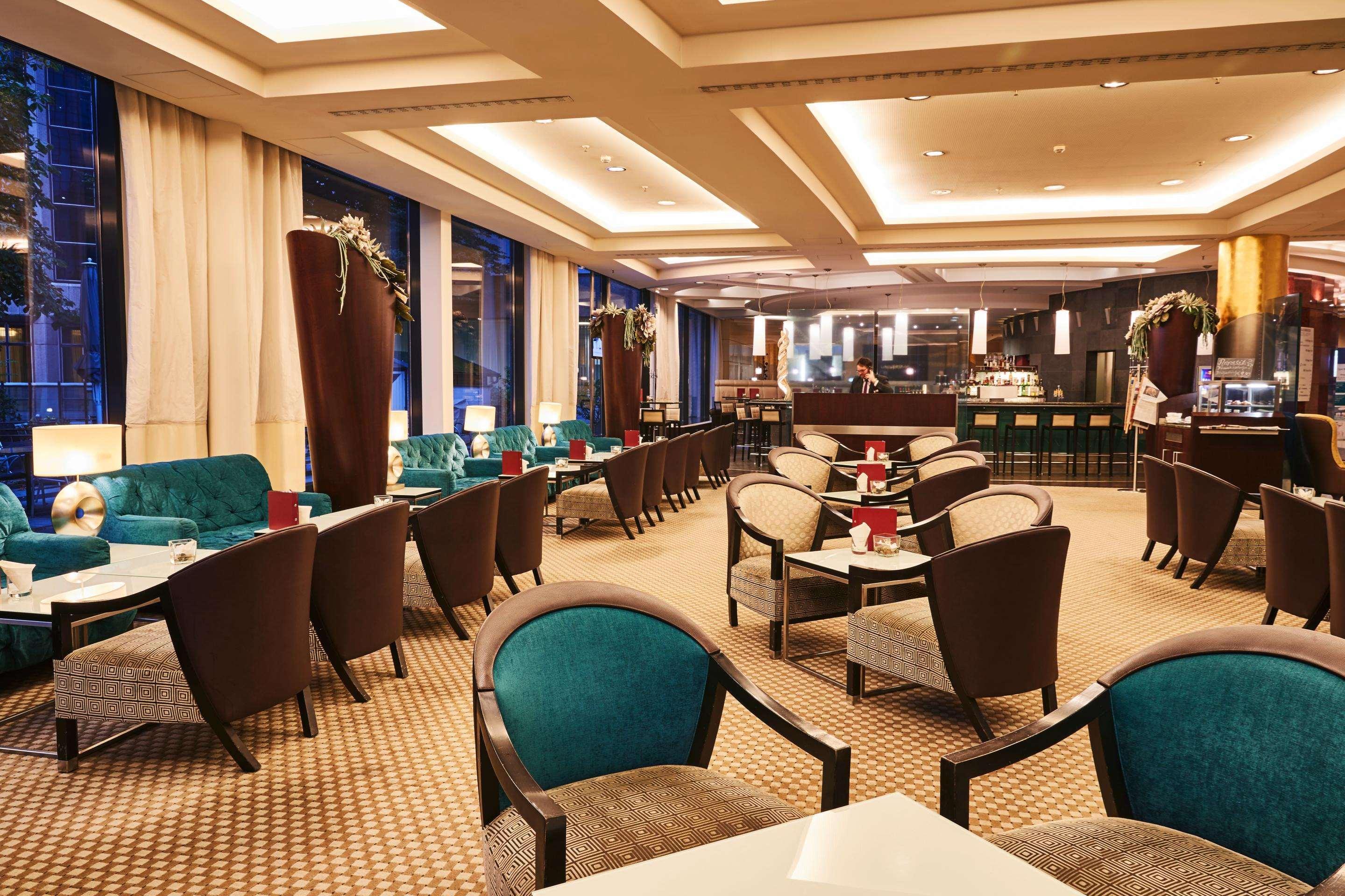 ชไตเกนแบร์เกอร์ แอร์พอร์ต โฮเทล แฟรงค์เฟิร์ต Hotel Frankfurt am Main ภายนอก รูปภาพ