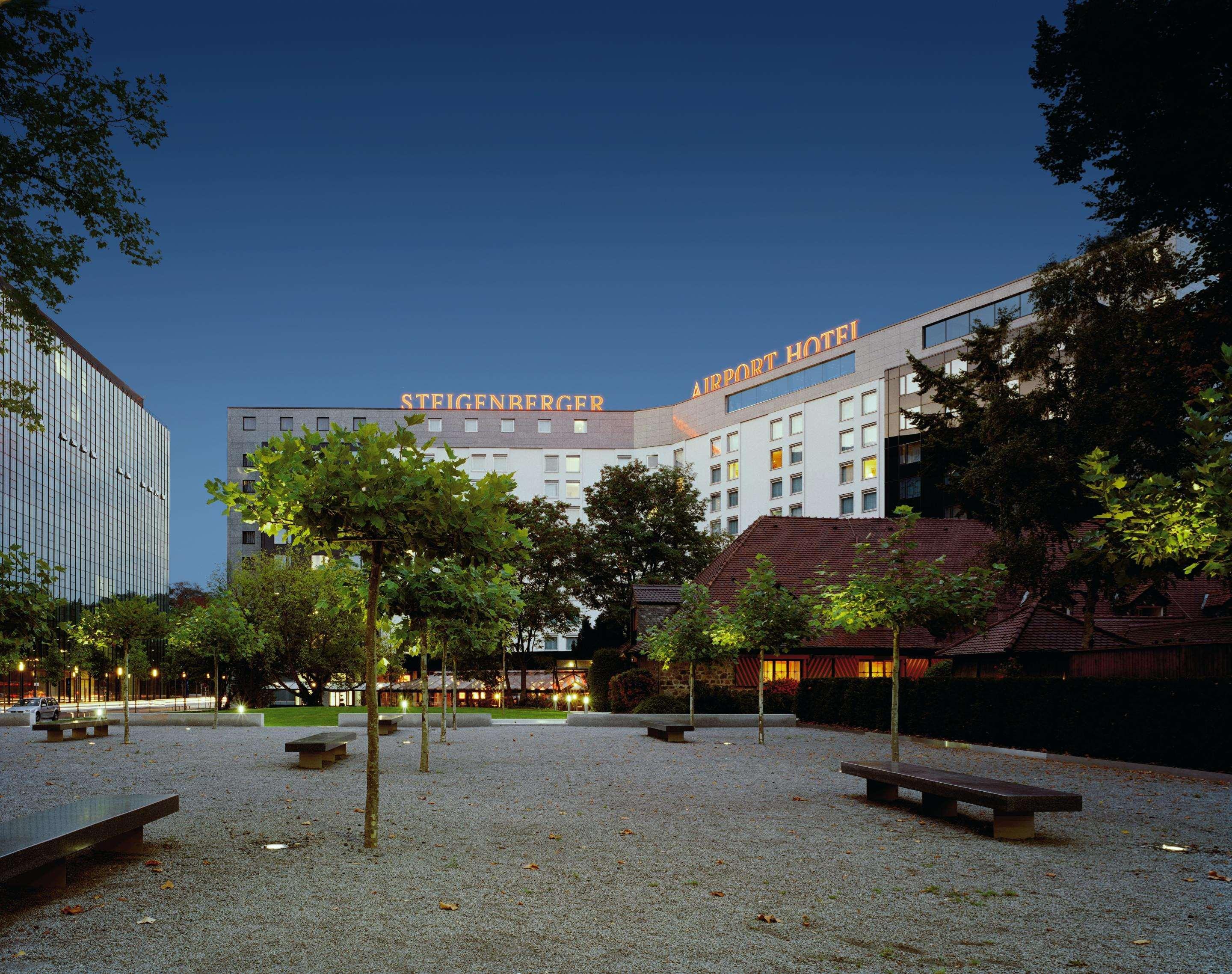 ชไตเกนแบร์เกอร์ แอร์พอร์ต โฮเทล แฟรงค์เฟิร์ต Hotel Frankfurt am Main ภายนอก รูปภาพ