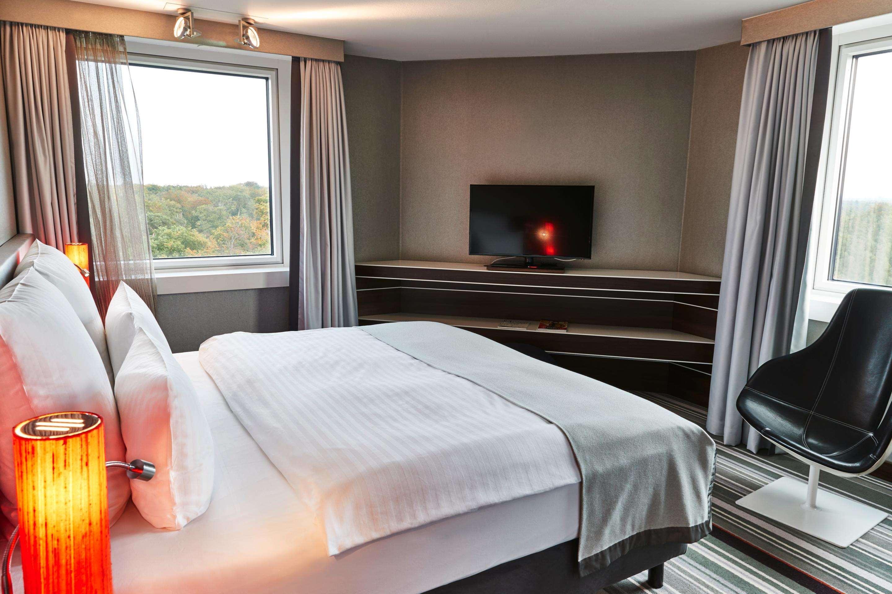 ชไตเกนแบร์เกอร์ แอร์พอร์ต โฮเทล แฟรงค์เฟิร์ต Hotel Frankfurt am Main ภายนอก รูปภาพ