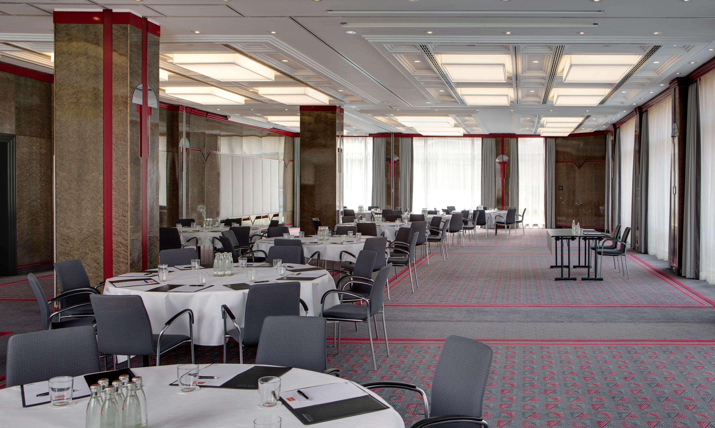 ชไตเกนแบร์เกอร์ แอร์พอร์ต โฮเทล แฟรงค์เฟิร์ต Hotel Frankfurt am Main ภายนอก รูปภาพ