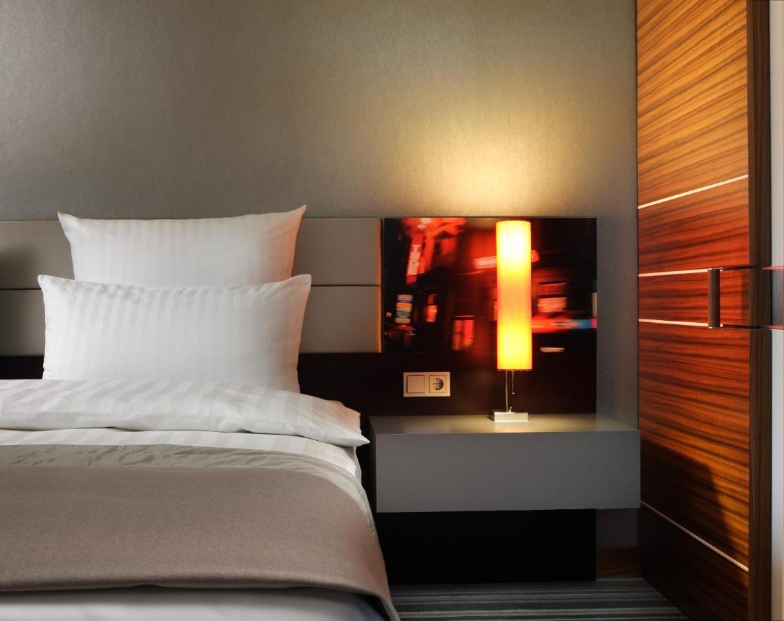 ชไตเกนแบร์เกอร์ แอร์พอร์ต โฮเทล แฟรงค์เฟิร์ต Hotel Frankfurt am Main ภายนอก รูปภาพ